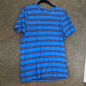 Old Navy T-Shirt